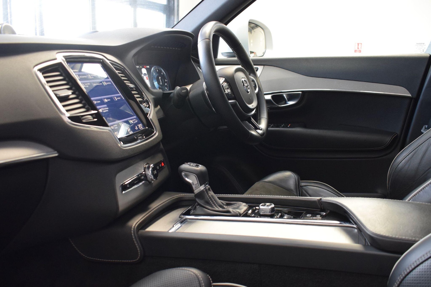 Used Volvo XC90 2017 for sale - 76094649: Photo 22