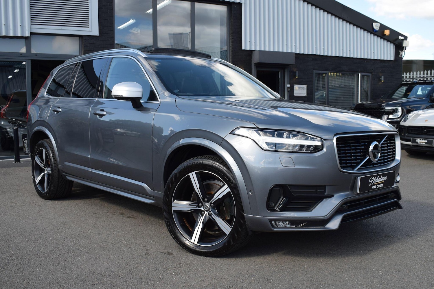 Used Volvo XC90 2017 for sale - 76094649: Photo 3
