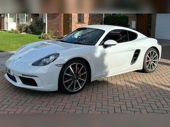 Used Porsche Cayman 2017 for sale - 77049868: Photo