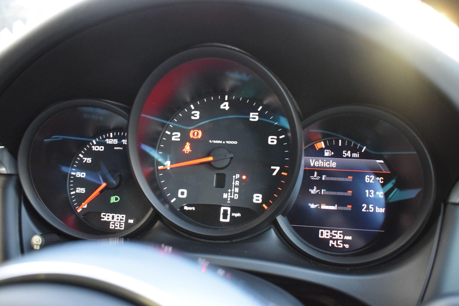 Used Porsche Macan 2018 for sale - 76667502: Photo 16