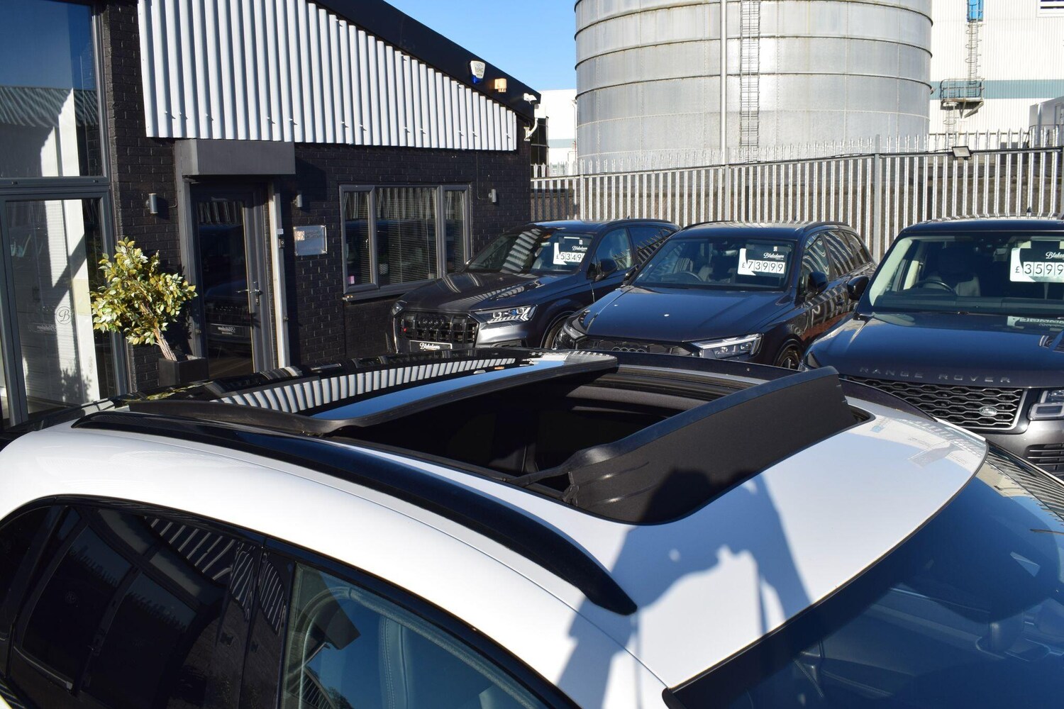 Used Porsche Macan 2018 for sale - 76667502: Photo 32