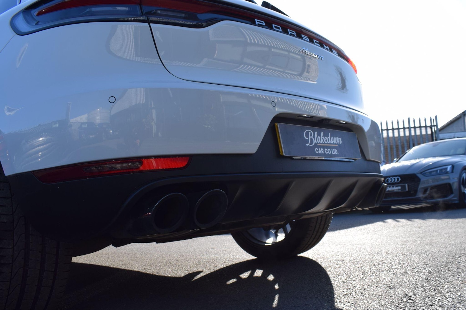 Used Porsche Macan 2018 for sale - 76667502: Photo 33