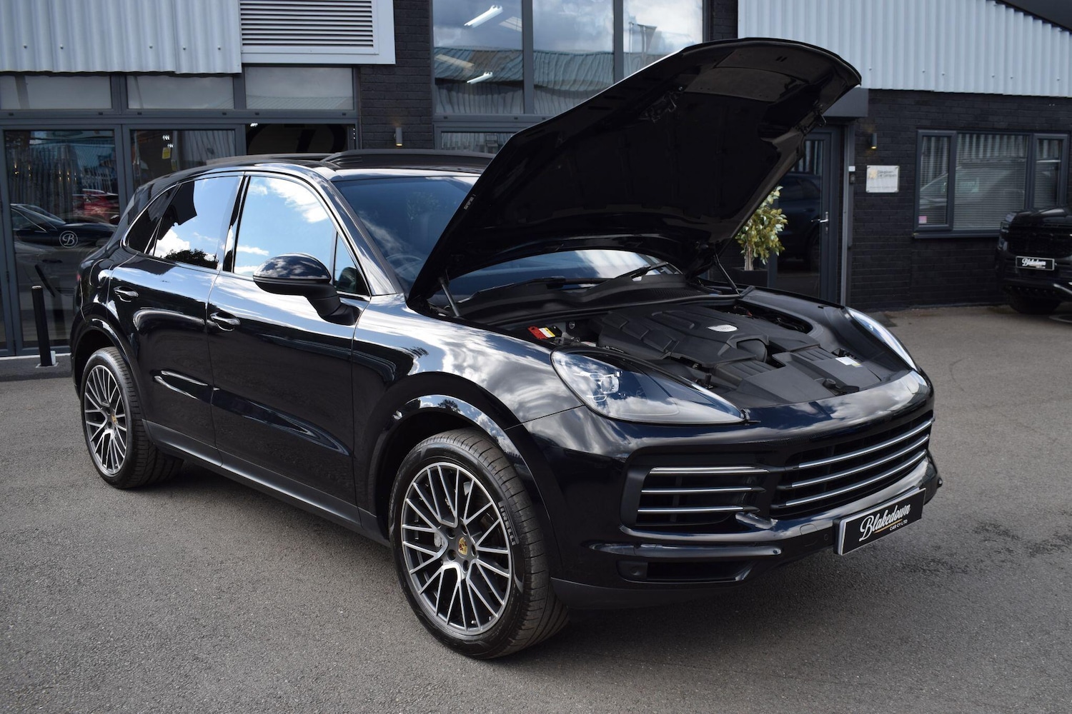 Used Porsche Cayenne 2019 for sale - 76094145: Photo 39