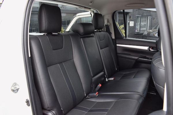 Used Toyota Hilux 2017 for sale - 76306821: Photo 22