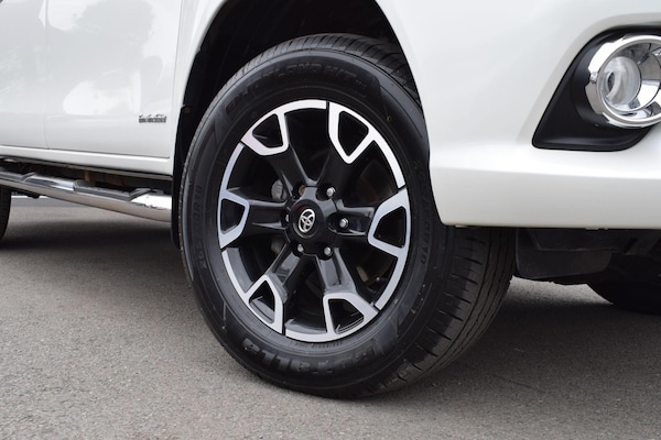Used Toyota Hilux 2017 for sale - 76306821: Photo 23