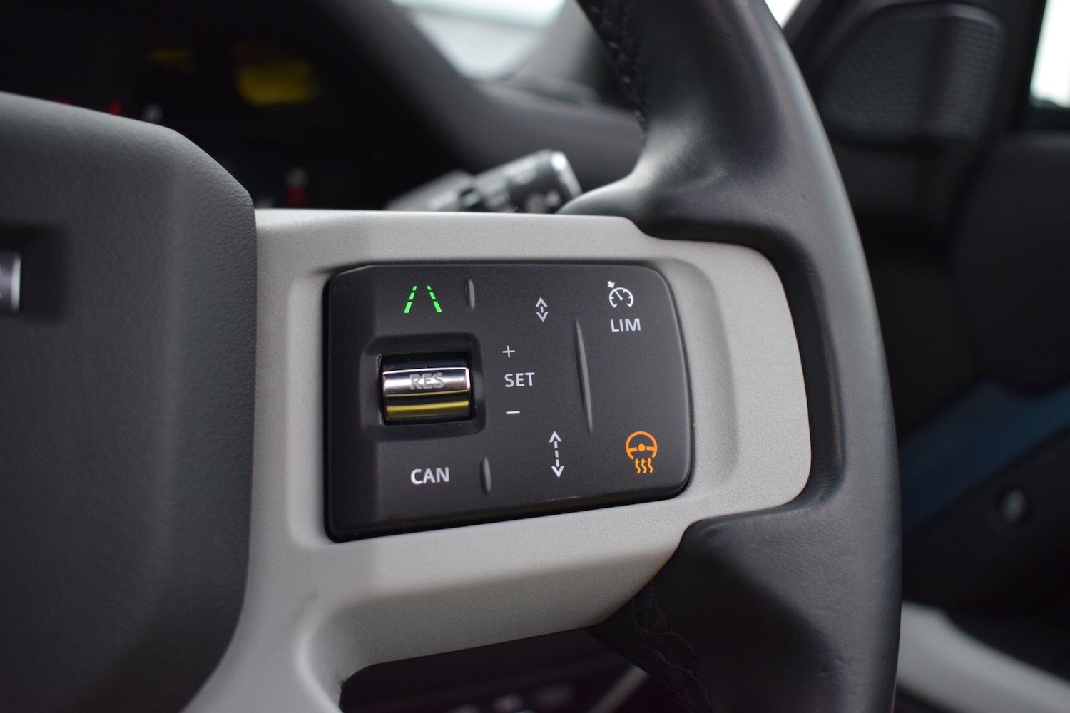 Used Land Rover Defender 2022 for sale - 77144412: Photo 14