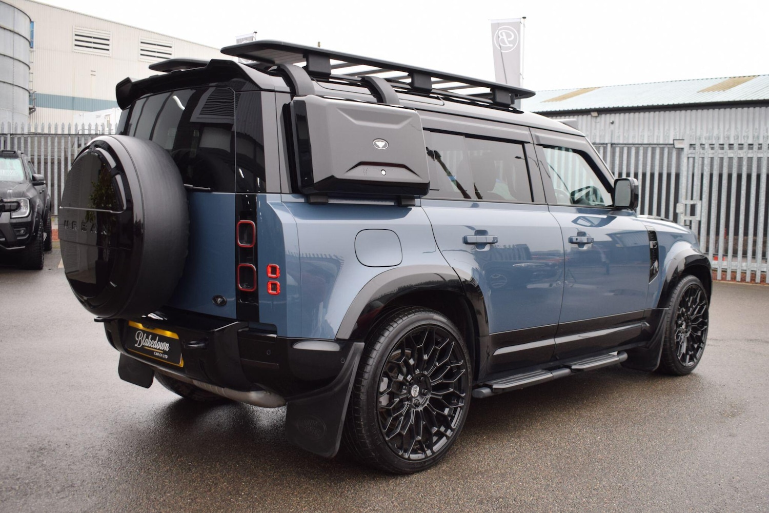 Used Land Rover Defender 2022 for sale - 77144412: Photo 4