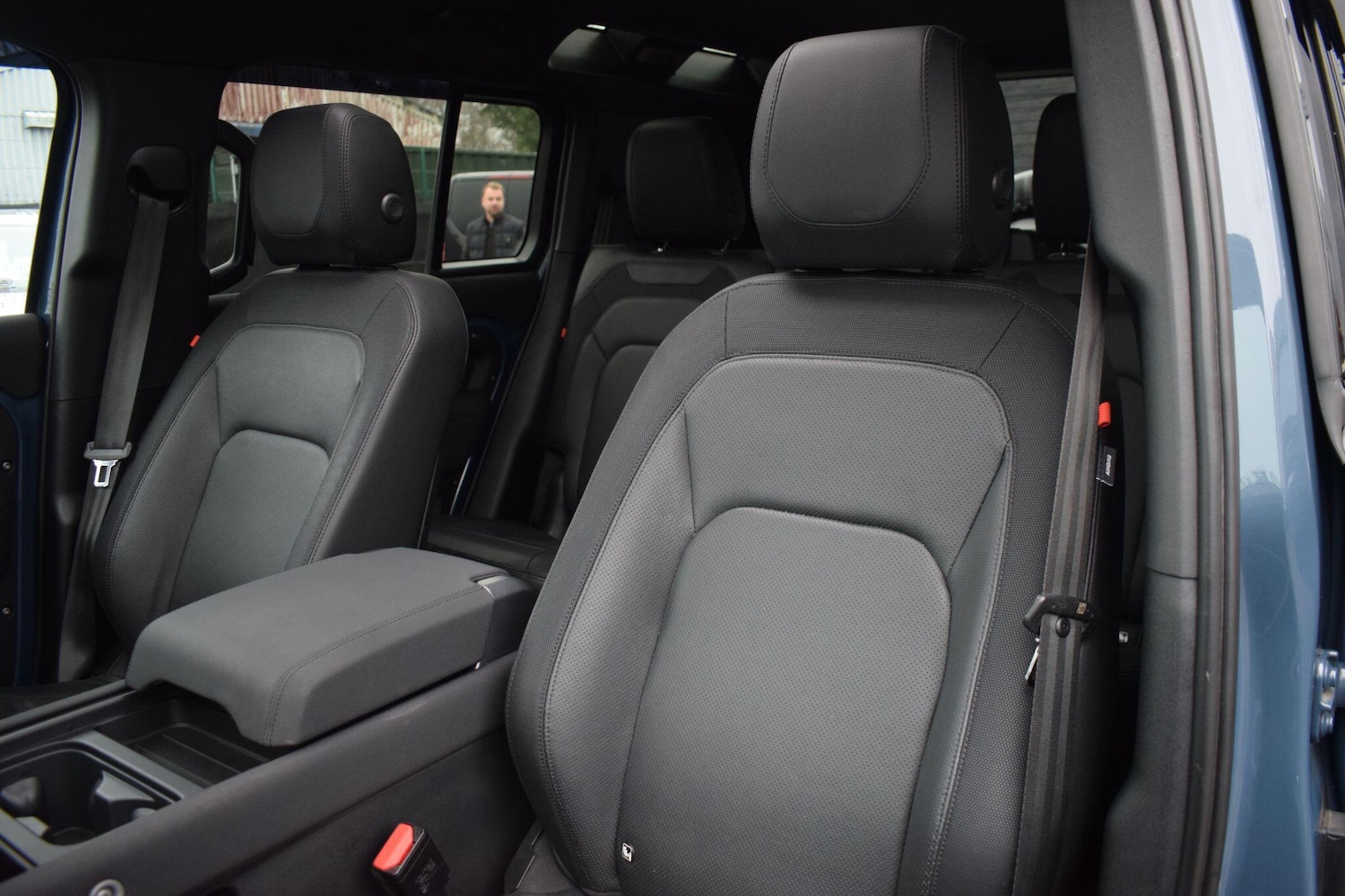 Used Land Rover Defender 2022 for sale - 77144412: Photo 9