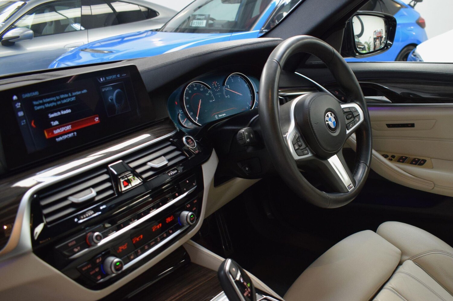 Used BMW 5 Series 2017 for sale - 77784350: Photo 12