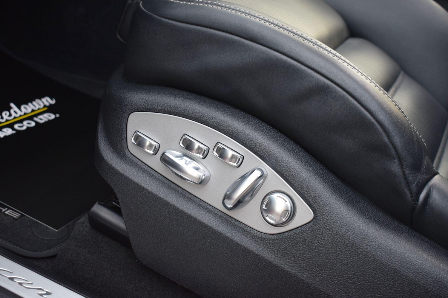 Used Porsche Macan 2022 for sale - 77040925: Photo 19