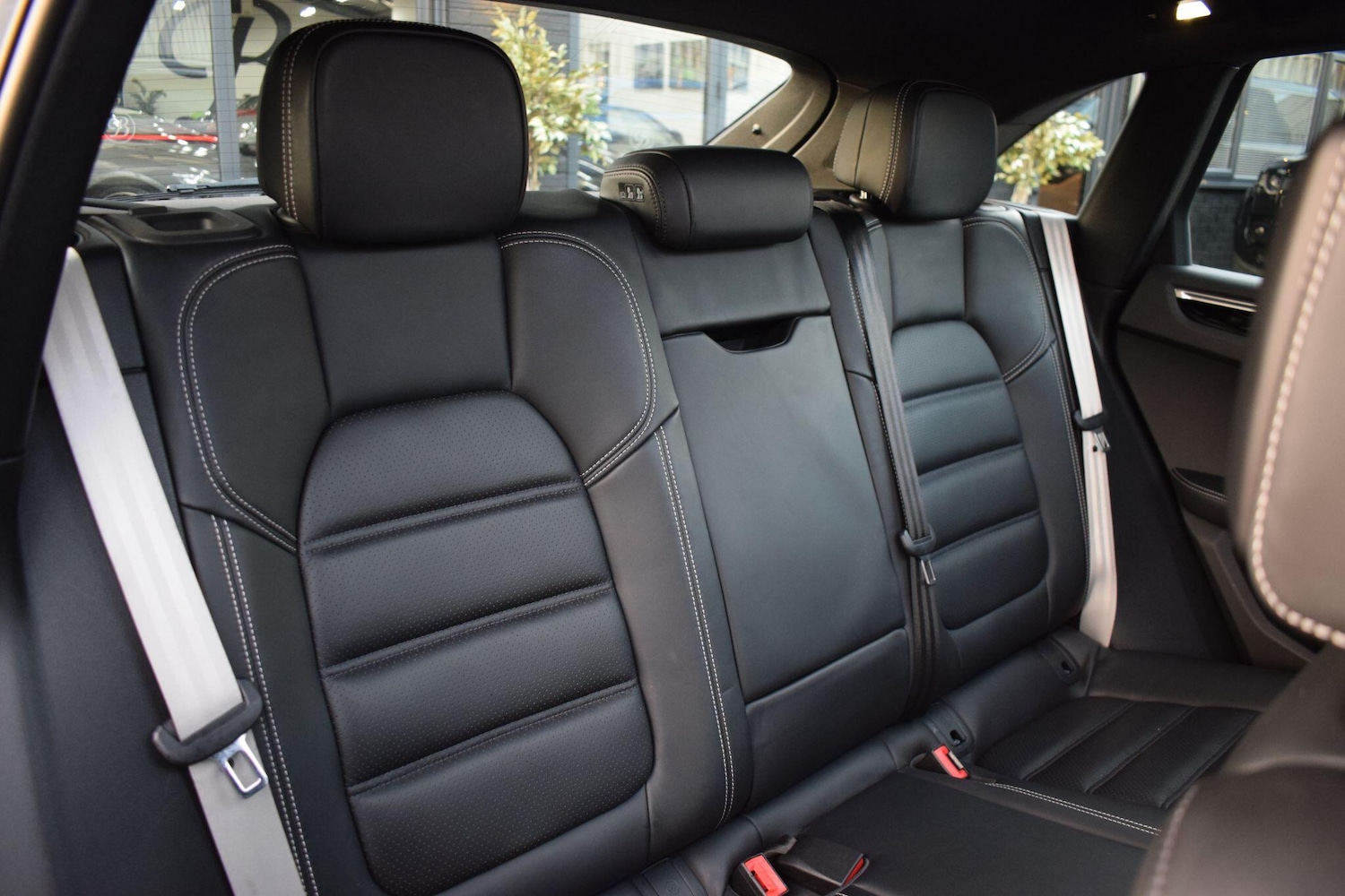 Used Porsche Macan 2022 for sale - 77040925: Photo 27