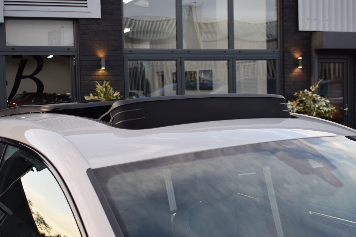 Used Porsche Macan 2022 for sale - 77040925: Photo 40