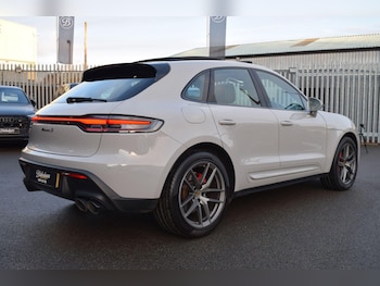 Used Porsche Macan 2022 for sale - 77040925: Photo