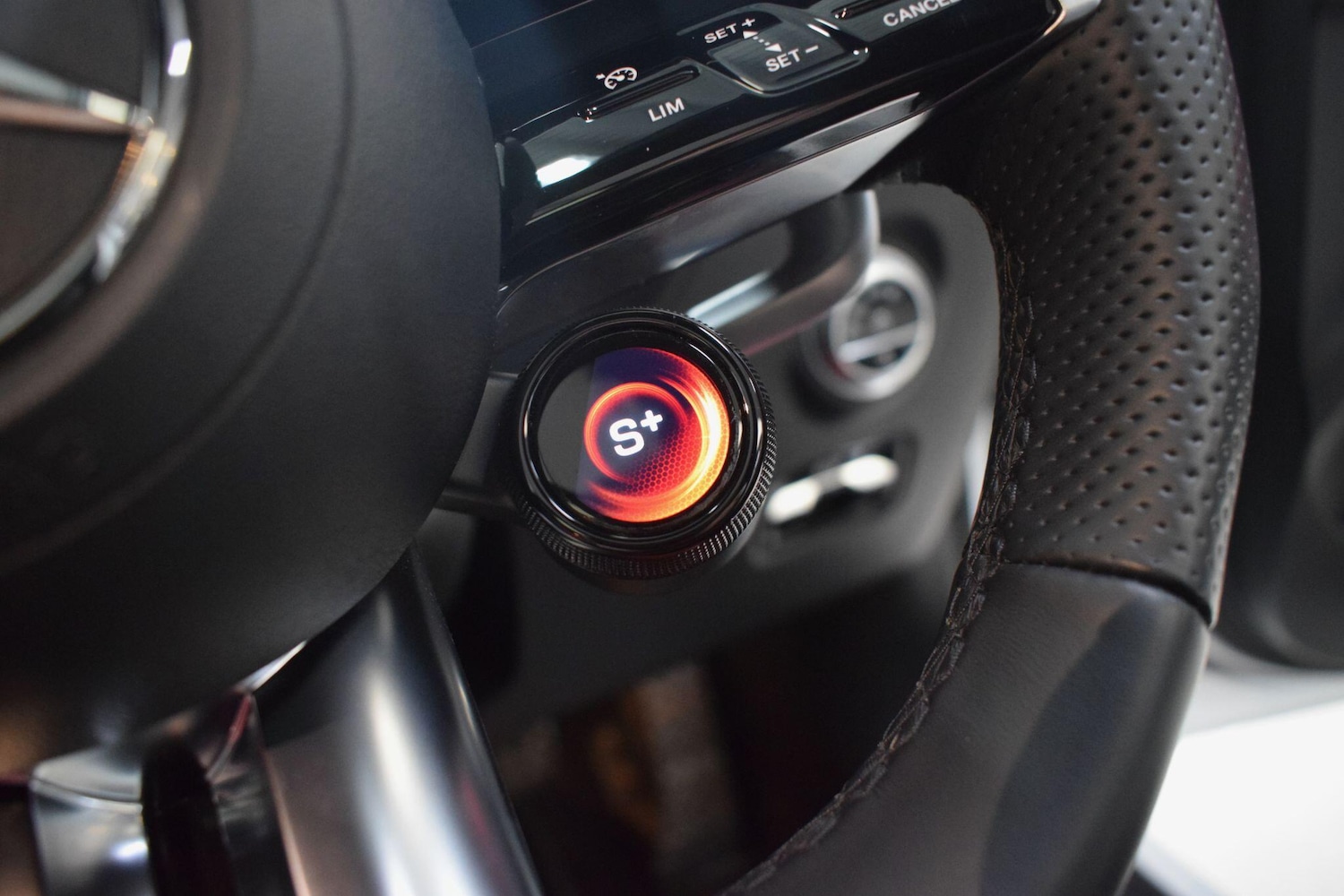 Used Mercedes-Benz C Class 2023 for sale - 78204441: Photo 12