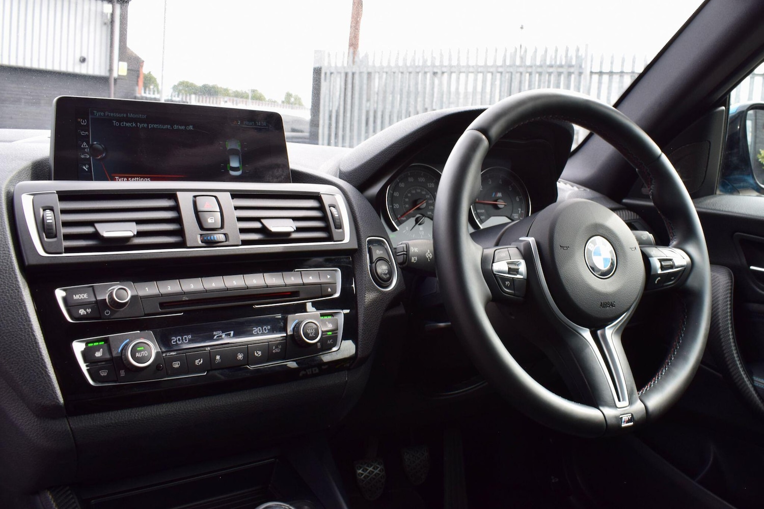 Used BMW M2 2016 for sale - 76898973: Photo 10