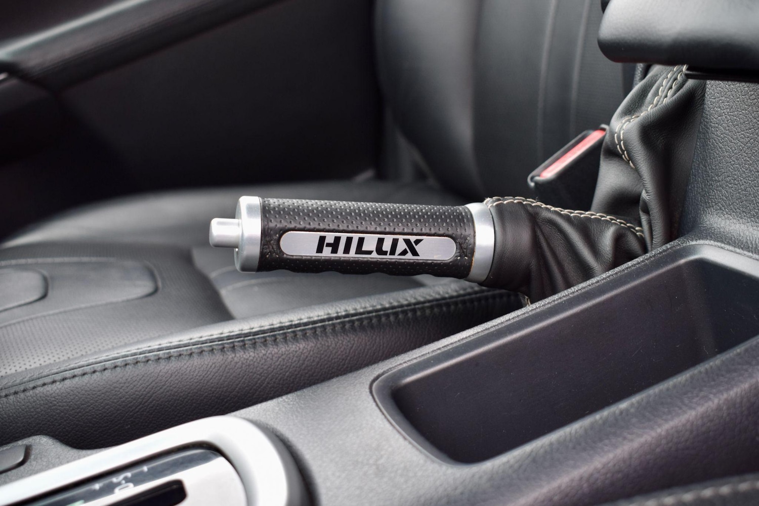 Used Toyota Hilux 2017 for sale - 76613238: Photo 11