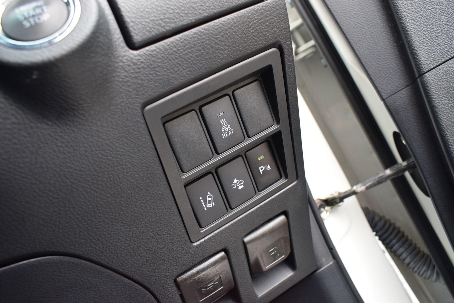 Used Toyota Hilux 2017 for sale - 76613238: Photo 16