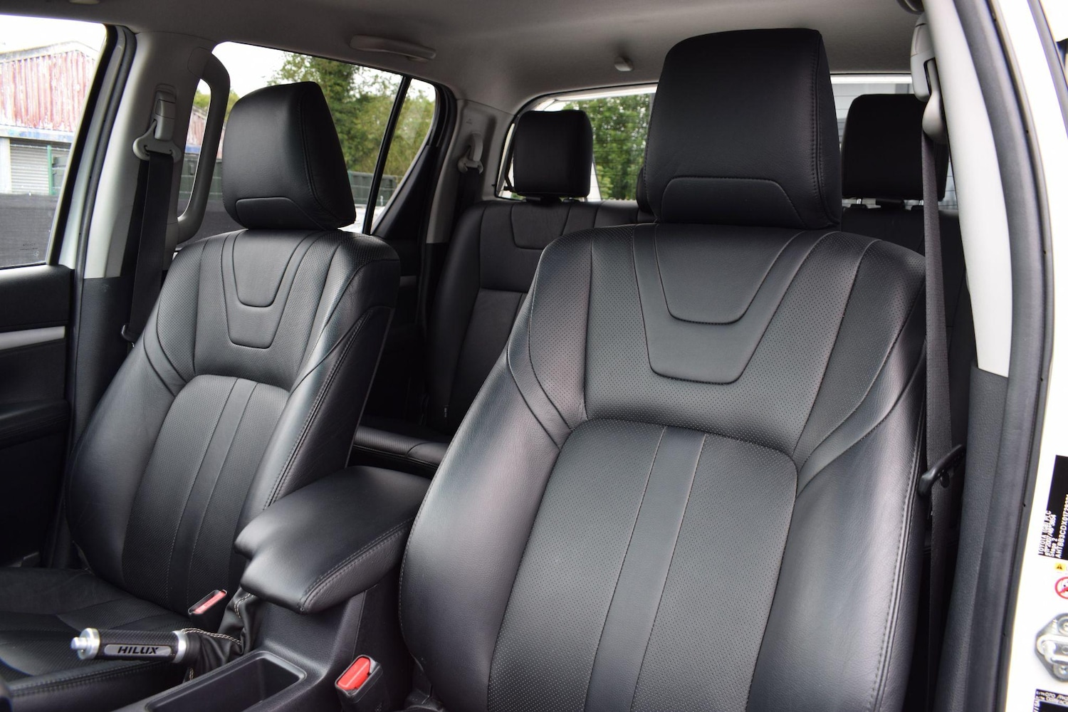 Used Toyota Hilux 2017 for sale - 76613238: Photo 8