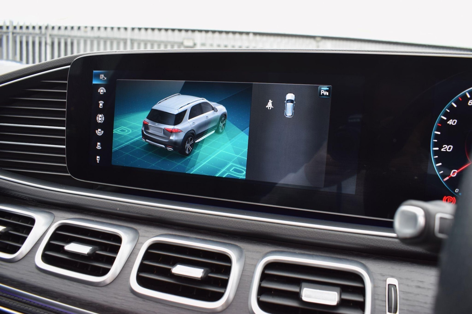 Used Mercedes-Benz GLE 2021 for sale - 76388897: Photo 23