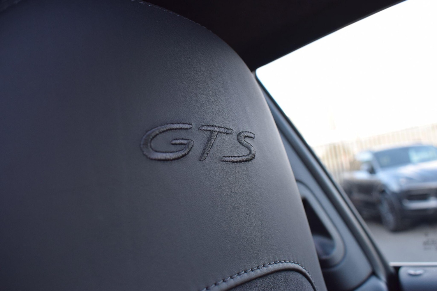 Used Porsche 911 2017 for sale - 76752822: Photo 32