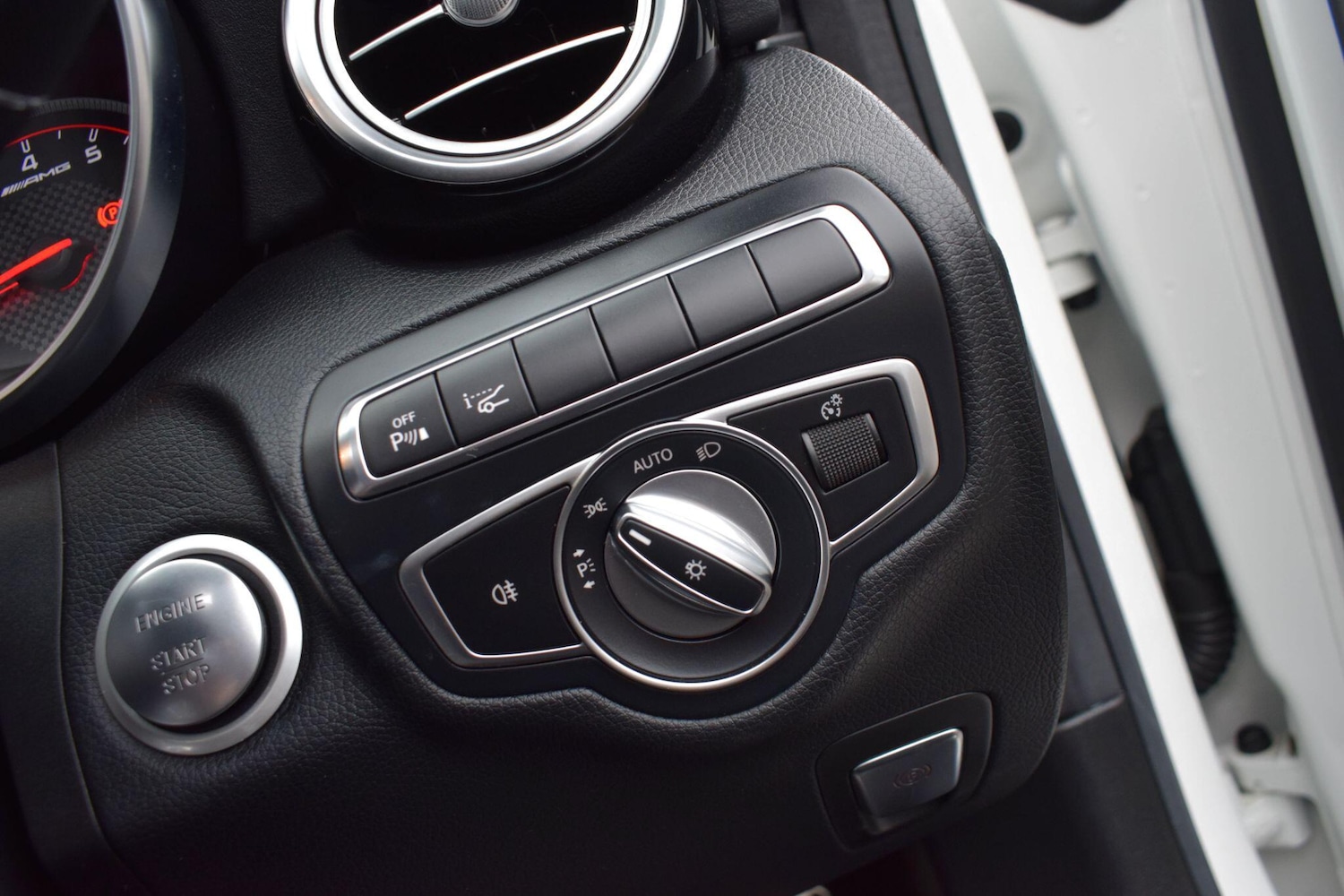 Used Mercedes-Benz C Class 2018 for sale - 76440684: Photo 21