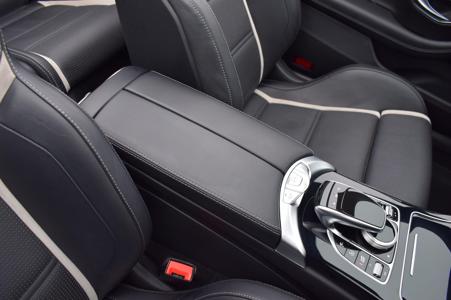 Used Mercedes-Benz C Class 2018 for sale - 76440684: Photo 25