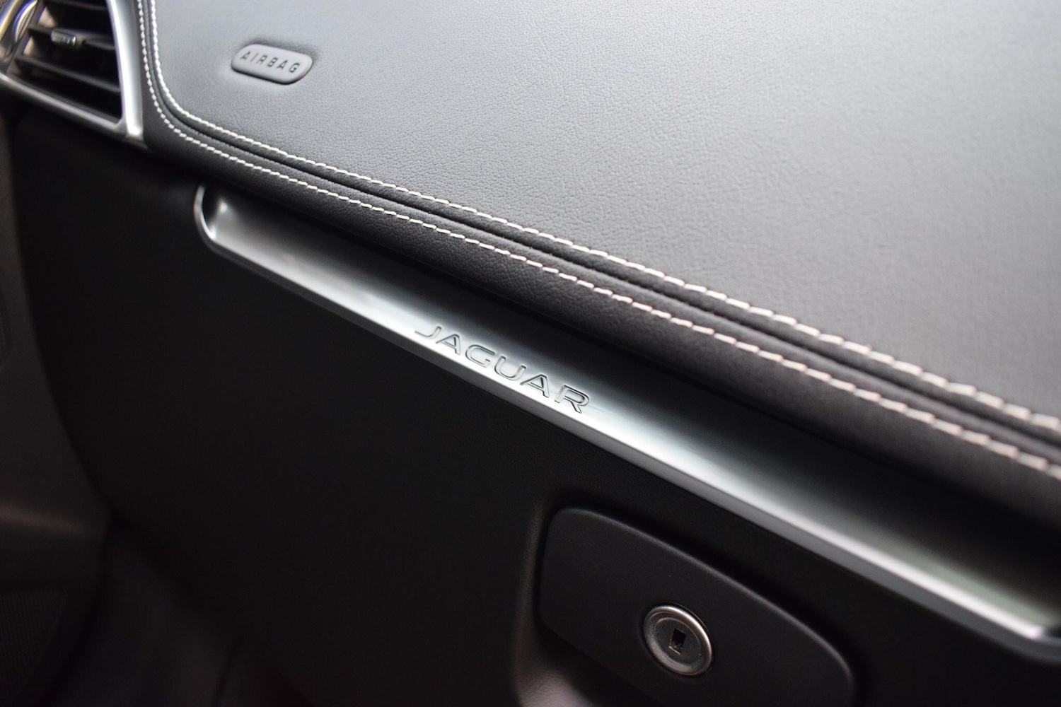 Used Jaguar F-Pace 2020 for sale - 76823926: Photo 27