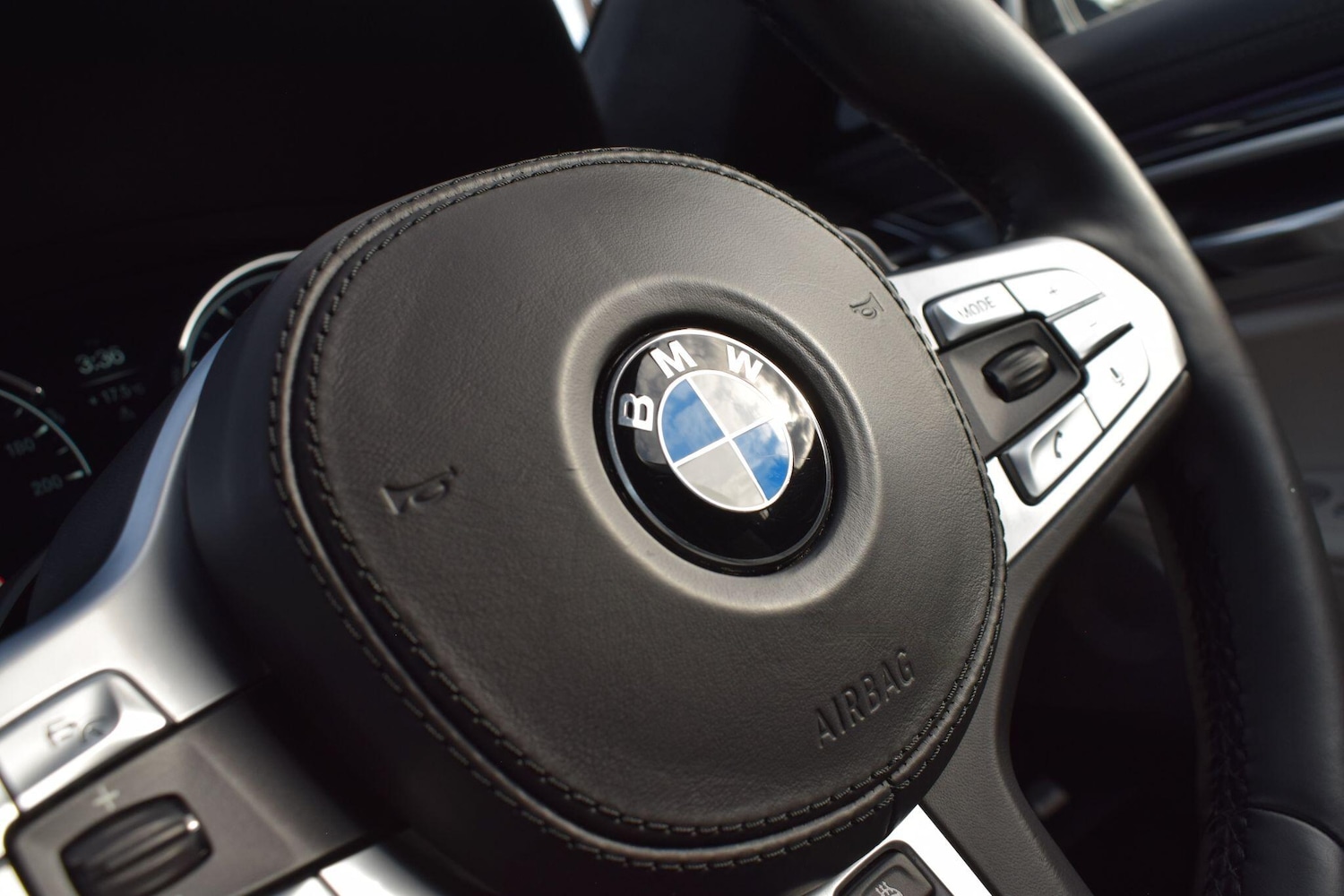 Used BMW 7 Series 2018 for sale - 77039902: Photo 27