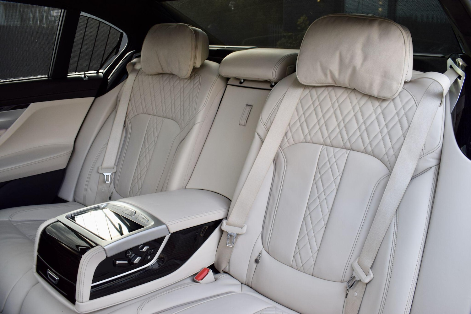 Used BMW 7 Series 2018 for sale - 77039902: Photo 48