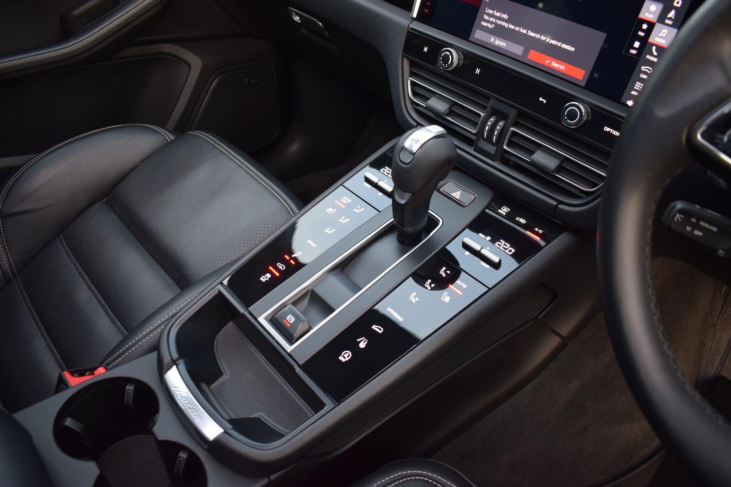 Used Porsche Macan 2022 for sale - 77291760: Photo 13