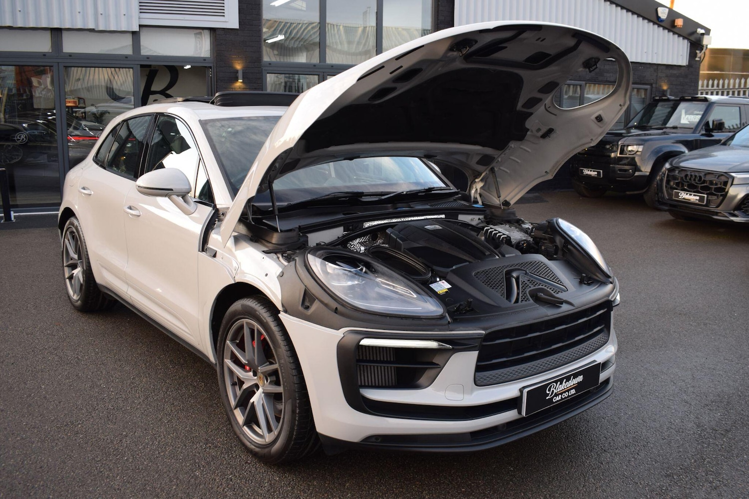 Used Porsche Macan 2022 for sale - 77291760: Photo 29