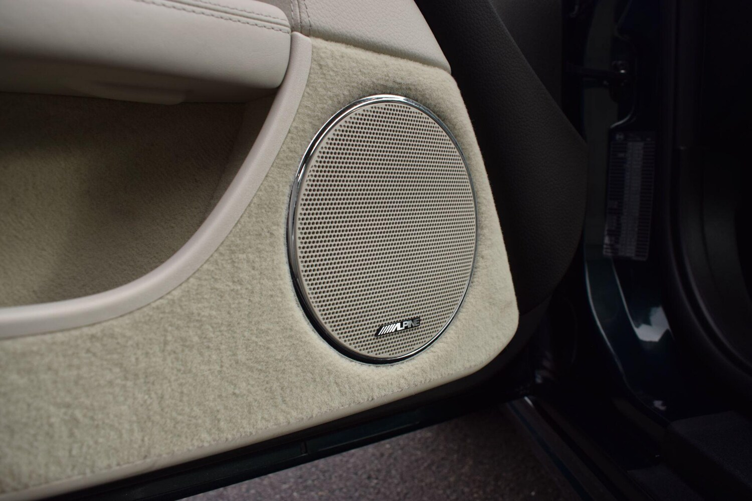 Used Jaguar XK 2013 for sale - 77737914: Photo 15