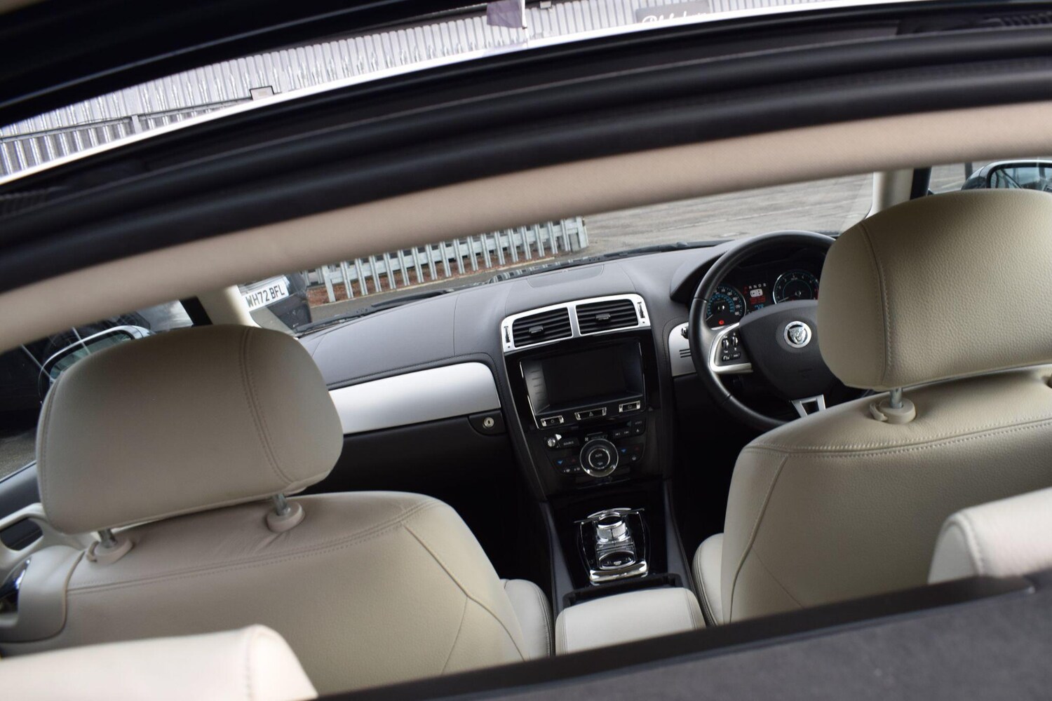 Used Jaguar XK 2013 for sale - 77737914: Photo 23