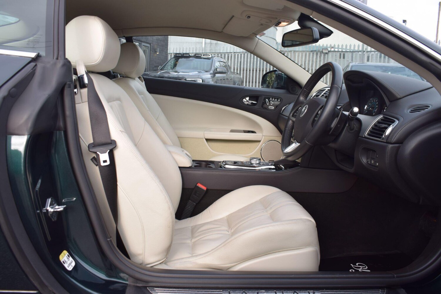 Used Jaguar XK 2013 for sale - 77737914: Photo 7