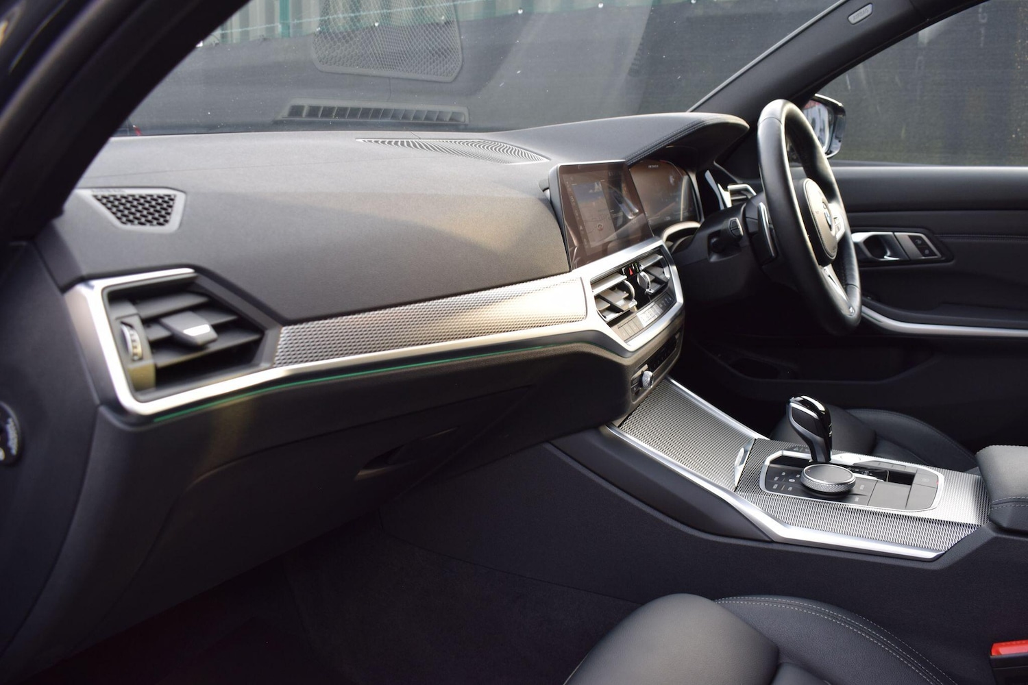 Used BMW 3 Series 2022 for sale - 76527607: Photo 12