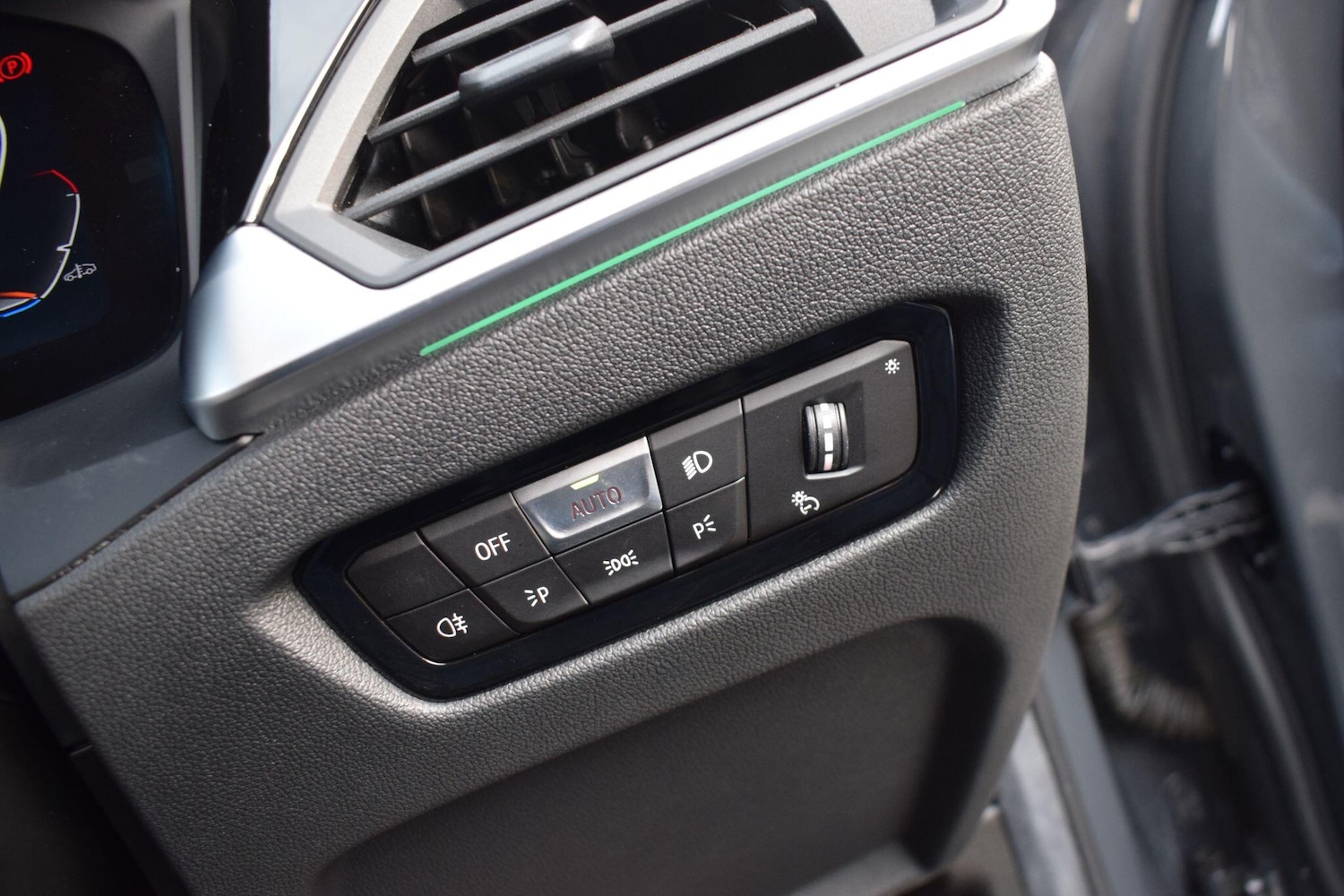 Used BMW 3 Series 2022 for sale - 76527607: Photo 13