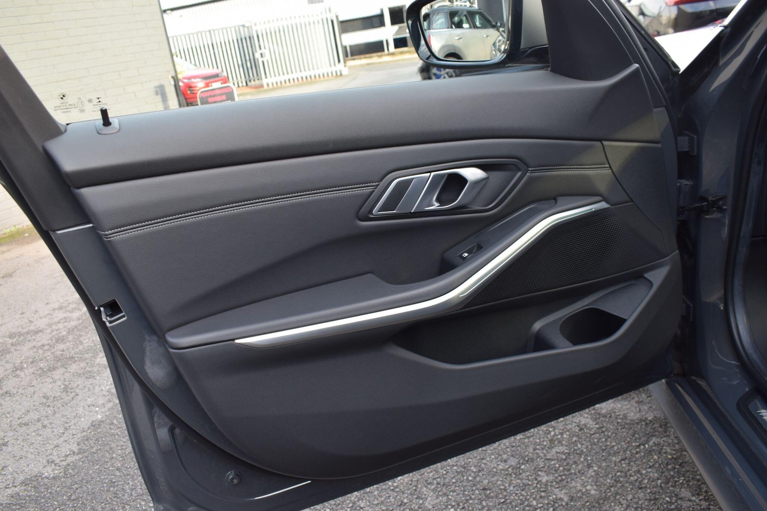 Used BMW 3 Series 2022 for sale - 76527607: Photo 17