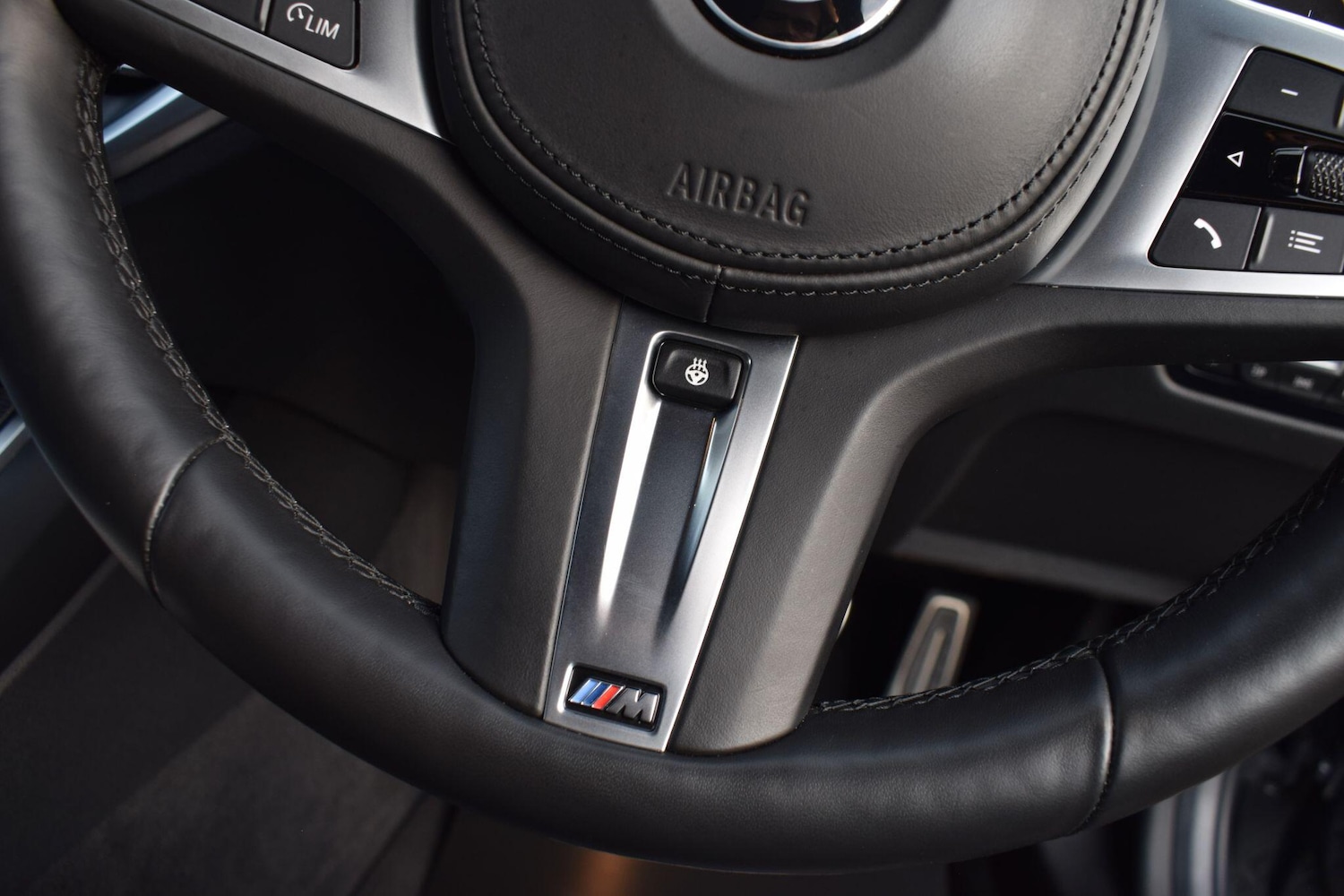 Used BMW 3 Series 2022 for sale - 76527607: Photo 25