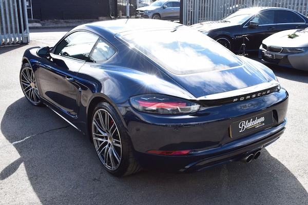 Used Porsche 718 Cayman 2018 for sale - 76094953: Photo 6
