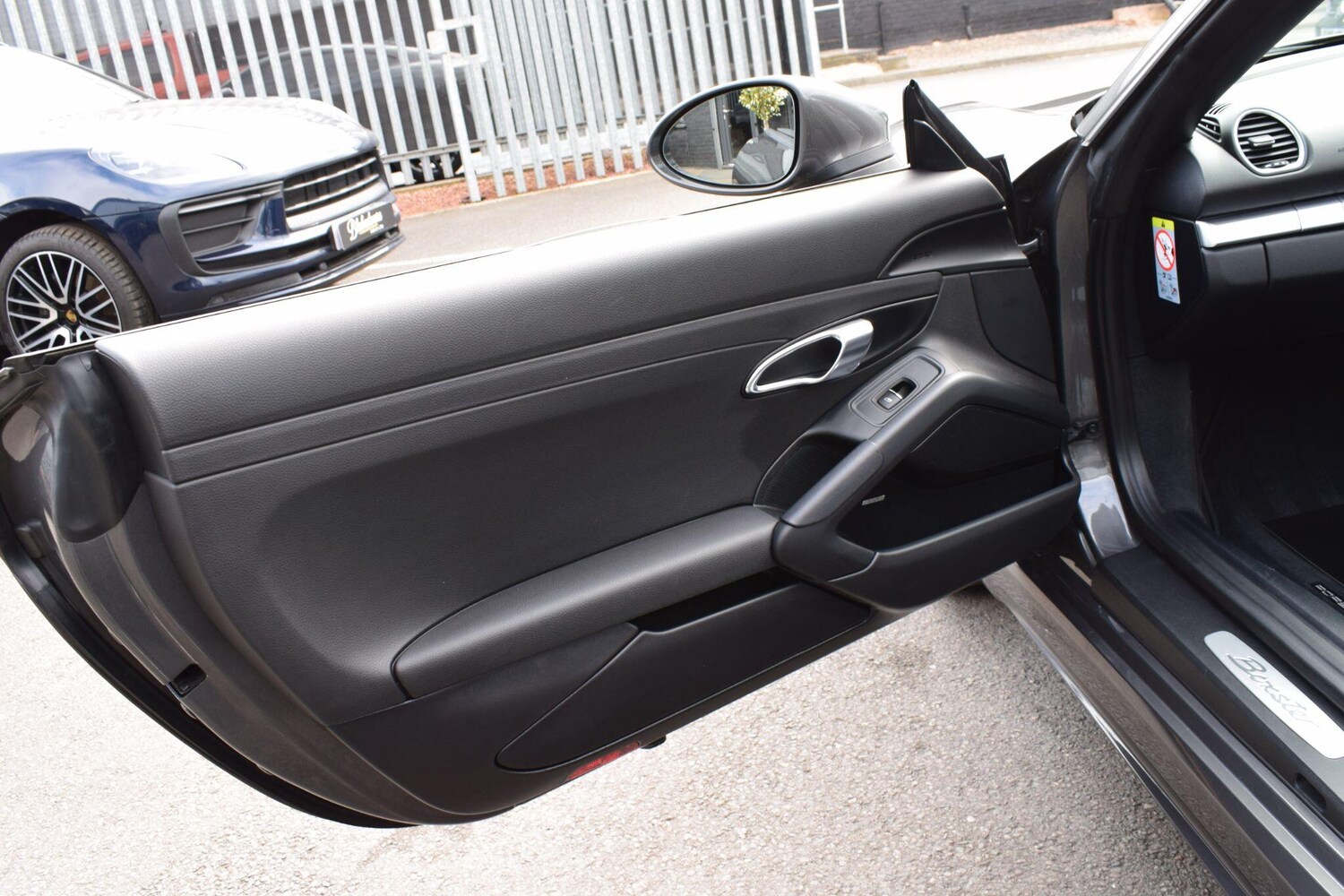 Used Porsche Boxster 2020 for sale - 78127614: Photo 21