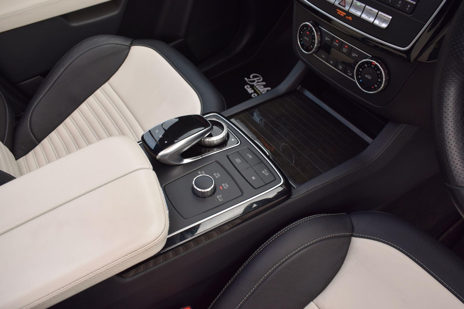 Used Mercedes-Benz GLE 2016 for sale - 77926131: Photo 11