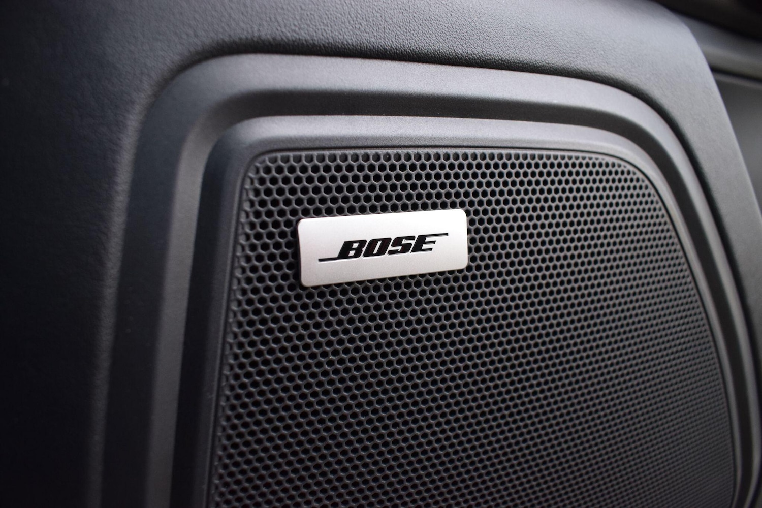 Used Porsche Macan 2023 for sale - 76137755: Photo 22