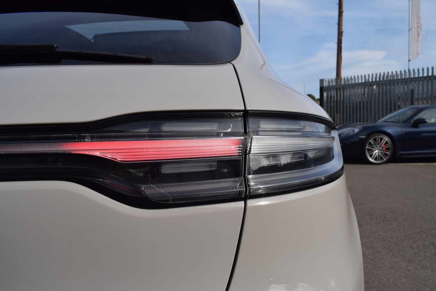 Used Porsche Macan 2023 for sale - 76137755: Photo 37