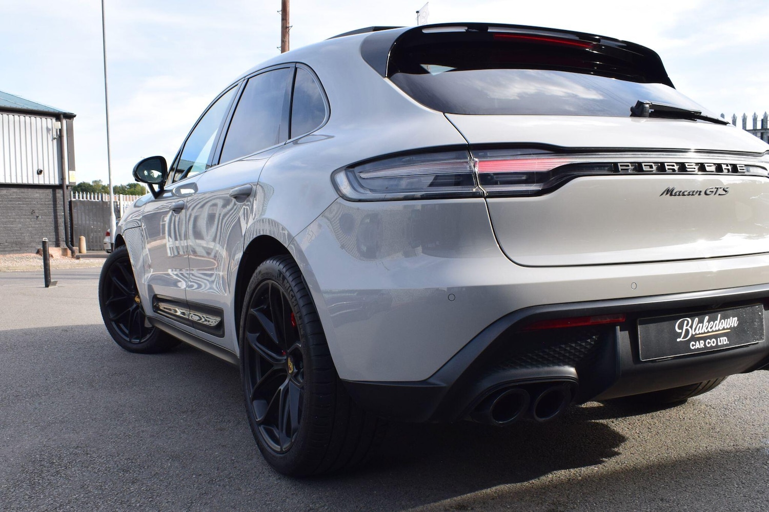 Used Porsche Macan 2023 for sale - 76137755: Photo 39