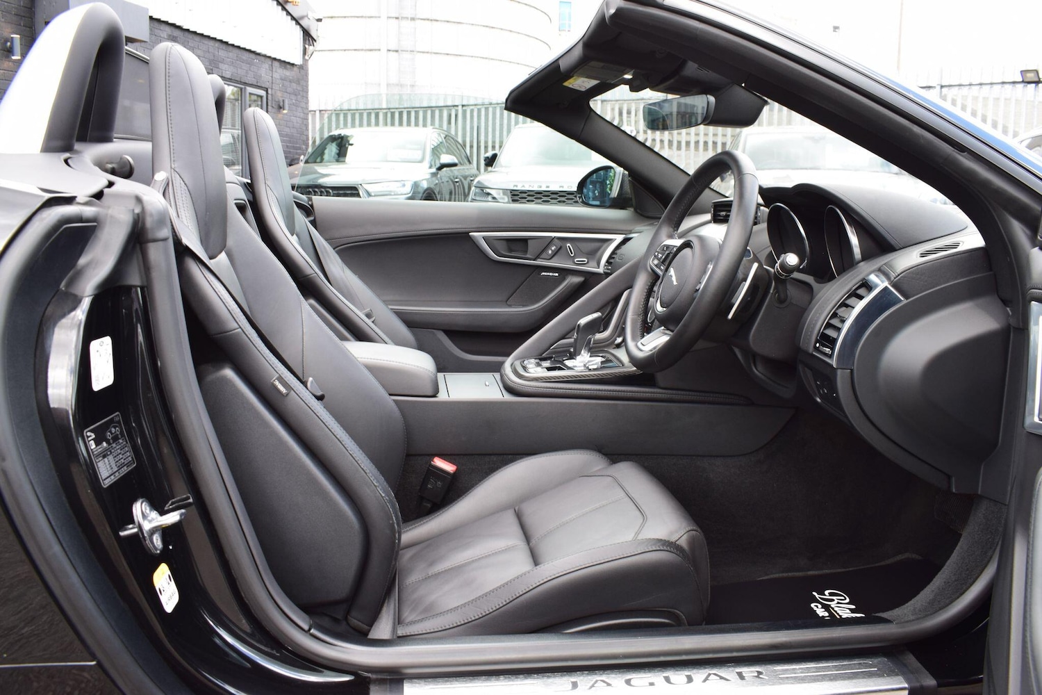 Used Jaguar F-Type 2018 for sale - 76136077: Photo 13