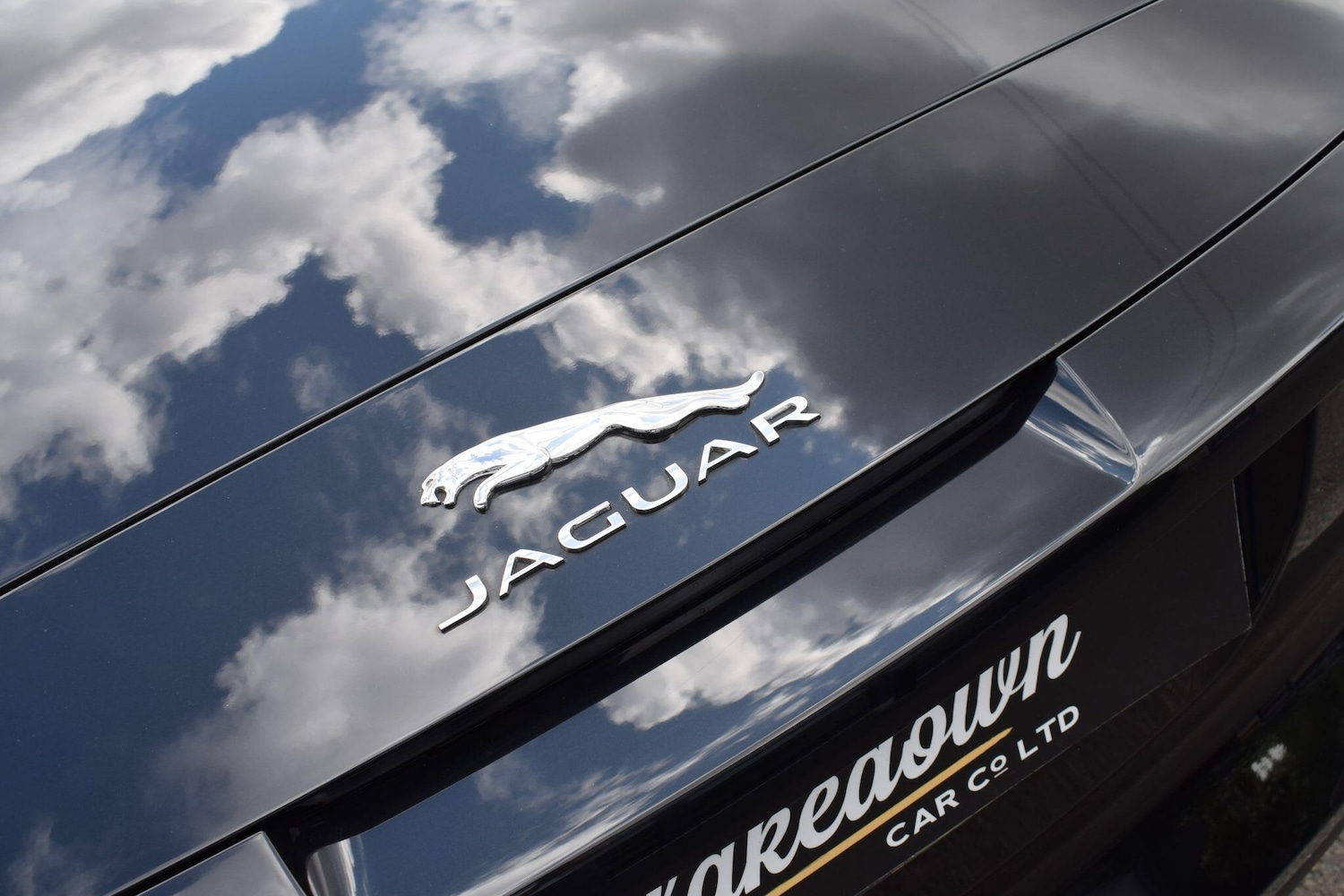 Used Jaguar F-Type 2018 for sale - 76136077: Photo 38