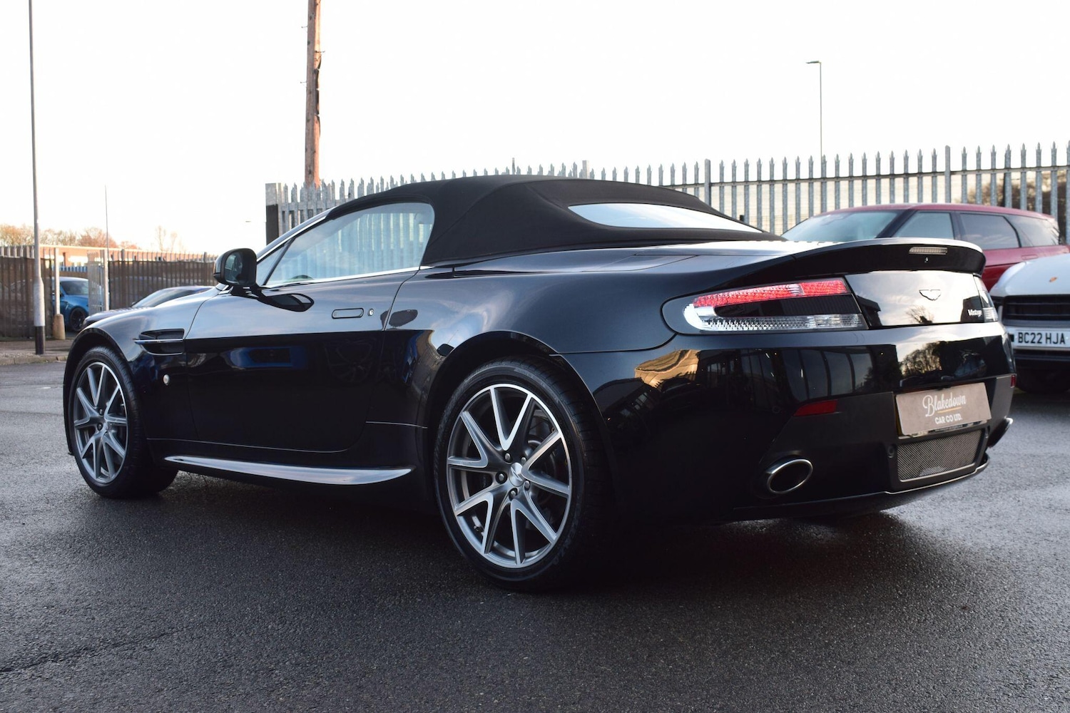 Used Aston Martin Vantage 2014 for sale - 77175498: Photo 6