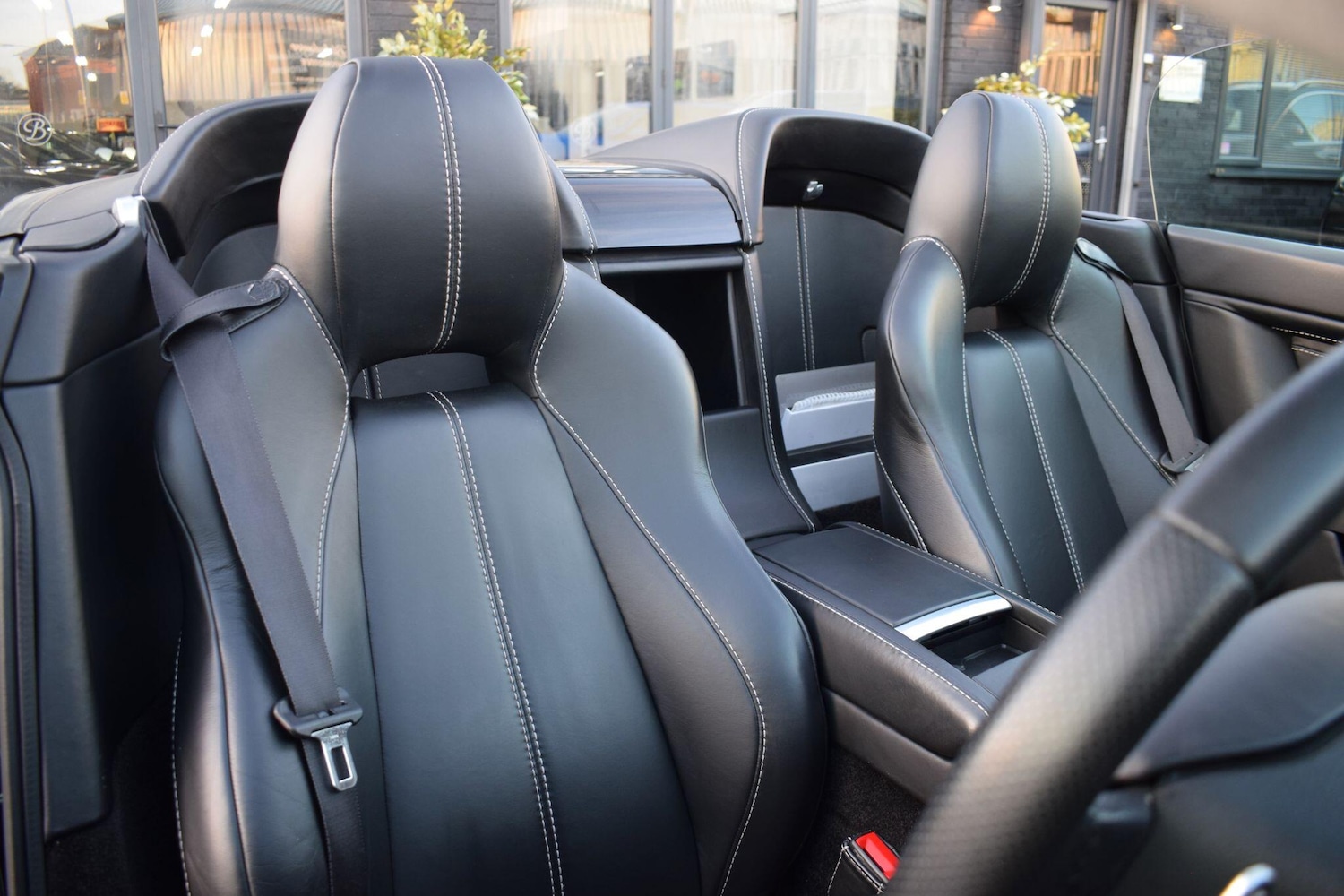 Used Aston Martin Vantage 2014 for sale - 77175498: Photo 7