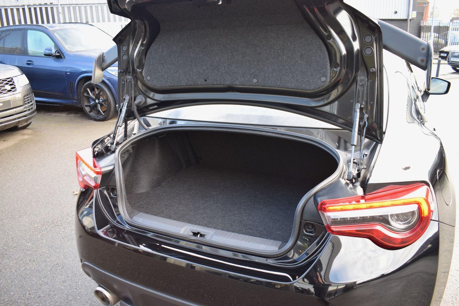 Used Toyota GT86 2019 for sale - 77040788: Photo 18