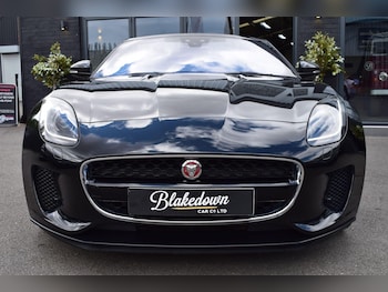 Used Jaguar F-Type 2018 for sale - 76753242: Photo